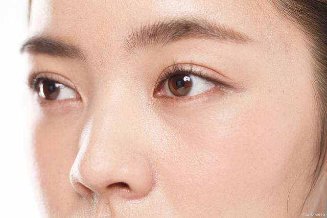 Tear Troughs: Causes & High-Tech Solutions for Youthful Under-Eyes​