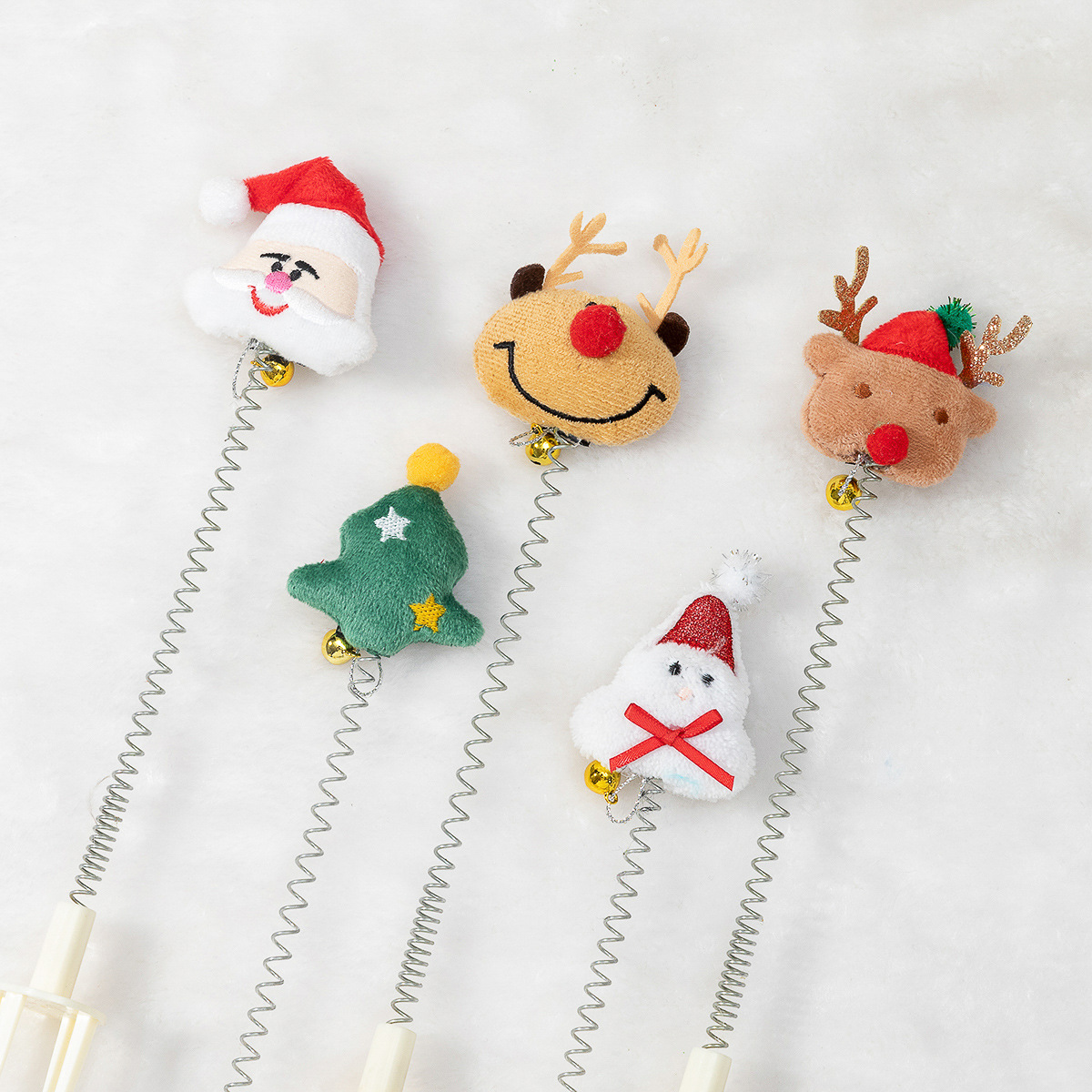 Christmas Corrugated Cat Scratcher Toy - Shake & Play Self-Entertaining Pet Toy