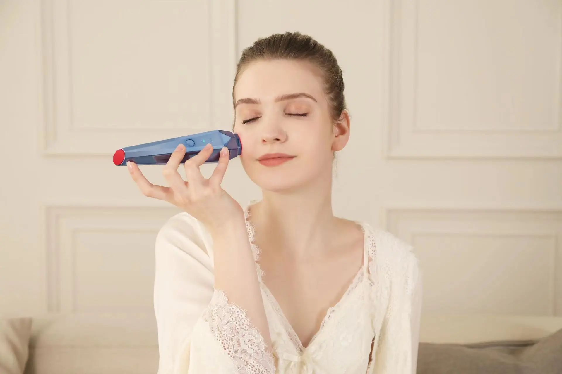 How to Reverse Aging for Sensitive Skin: A 10-Year Shortcut