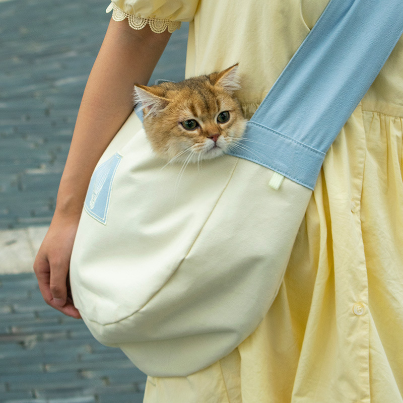 Outdoor Cat Bag Crossbody Pet Backpack Portable Single Shoulder Cat Backpack For Cats
