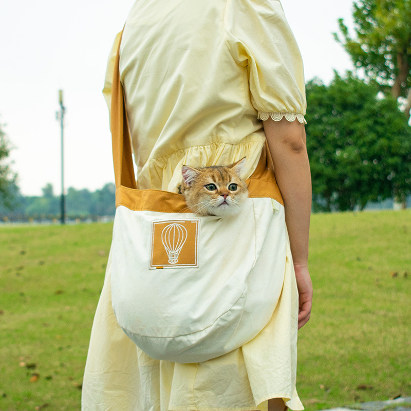 Outdoor Cat Bag Crossbody Pet Backpack Portable Single Shoulder Cat Backpack For Cats