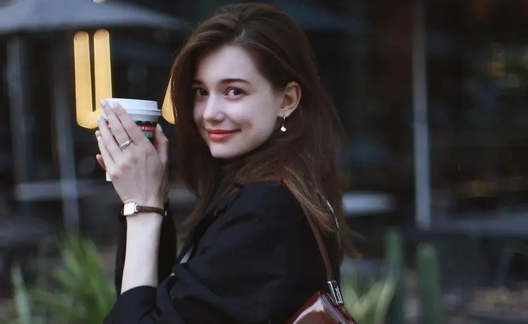 The "Secret" Behind a Woman’s Beauty: It’s Not Genetics, It’s Energy